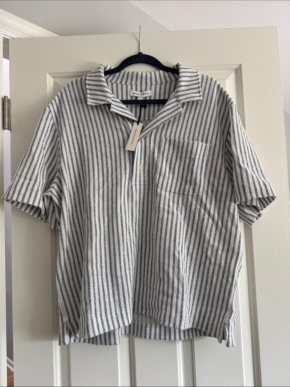 BNWT Cuban Collar Textured Striped Short Sleeve Shirt